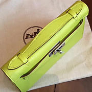 Hermès Kelly Pochette Box Calf 22 Kiwi/Silver BagsAll Z2829 - 4