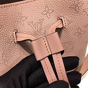 Louis Vuitton Girolata Mahina 44 Leather Magnolia - 3