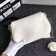 Chanel Grained Calfskin Caviar Stitched White A92949 VS07753 23cm - 6