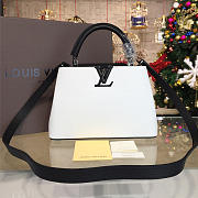 Louis Vuitton CAPUCINES BB White 3448 27cm  - 1