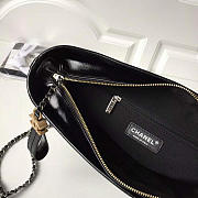 CHANEL'S GABRIELLE Large Hobo Bag 28 Navy Blue - 2