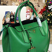Versace La Medusa Large 35 Handbag in Tan - 5