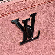 Louis Vuitton LOCKME 38 Pink MIDDLESIZE - 3