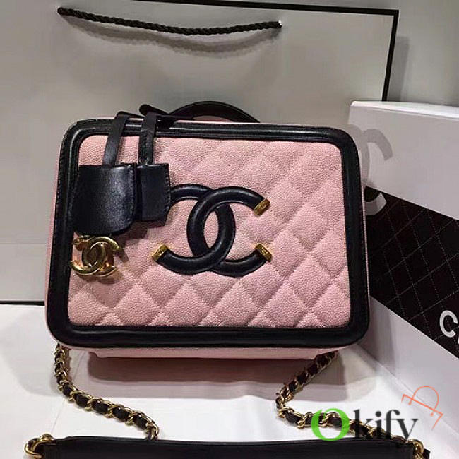 CC Caviar Quilted Small CC Filigree Vanity Case Pink BagsAll A93343 VS08792 - 1
