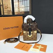   Louis Vuitton Reverse BagsAll  Monogram Camera Box 3479 - 1