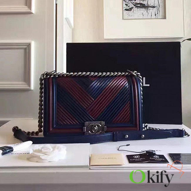 CC Medium Chevron Lambskin Quilted Le Boy 25  Red and Blue VS08117 - 1