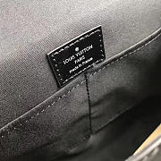 Louis Vuitton Supreme Handbag Black M41388 32cm - 2