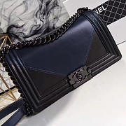 Chanel Medium Boy Bag Navy Blue and Black VS07441 25cm - 1