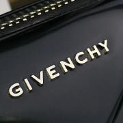 bagsAll Givenchy Small Antigona 28 Black Shiny 2026 - 4