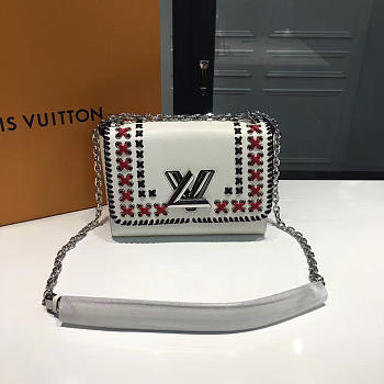 Louis Vuitton twist MM 3588 White 23cm 