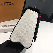 Louis Vuitton twist MM 3588 White 23cm  - 5