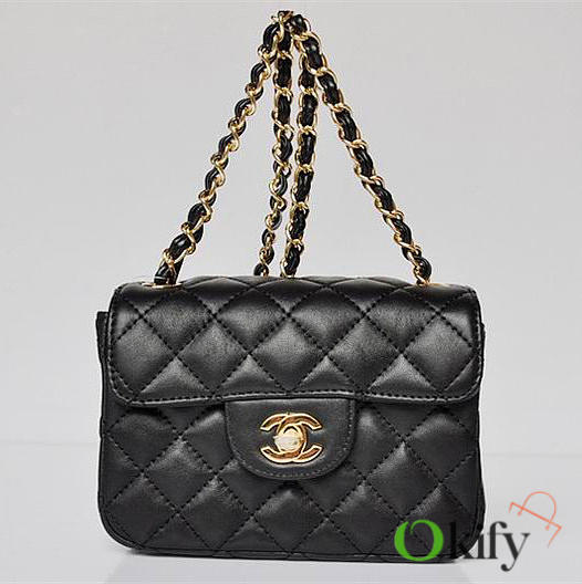 CC Lambskin Leather Flap Bag With Gold Hardware Black 17.5cm - 1