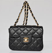 CC Lambskin Leather Flap Bag With Gold Hardware Black 17.5cm - 1