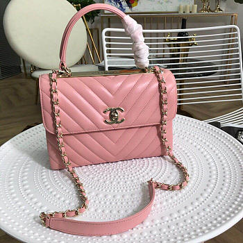 Chanel new rhombic chain bag pink