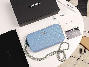Chanel 2019 new chain bag blue 19cm