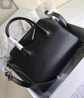 bagsAll Givenchy Medium Antigona 40 Black 2094