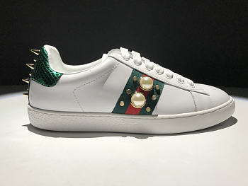 Bagsall Gucci Ace Studded Leather Sneaker