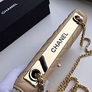 Chanel Lamskin V-Type Chain Bag 19 Beige  - 3