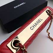 Chanel Lambskin V-Type Chain Bag 19 Red - 4