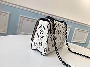 LV Twist chain bag black and white 23cm - 3
