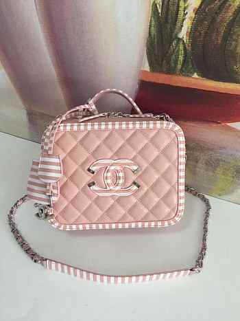 Chanel Vanity Case Pink grained caldskin leather 21cm