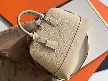 LV alma bb leather embossed large white 32cm