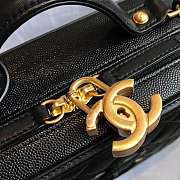 Chanel Chain Vanity Case Black 21cm - 6