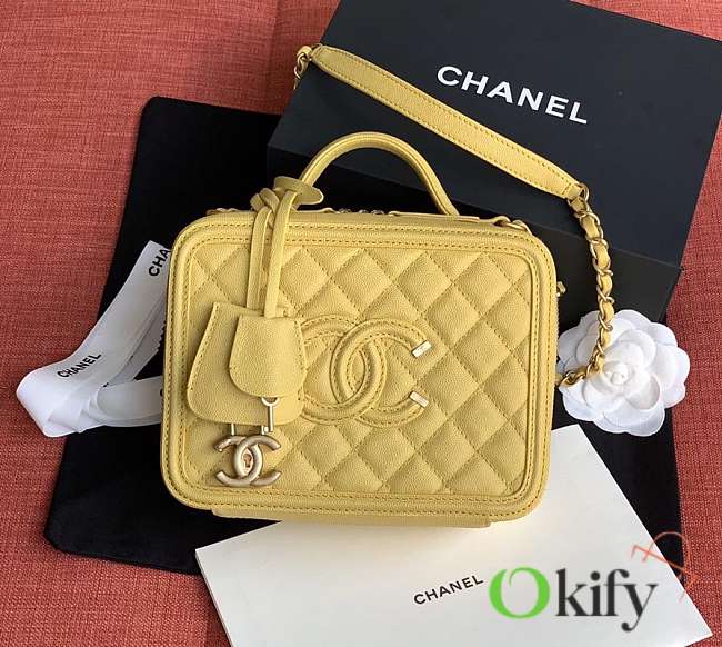 Chanel Chain Vanity Case Yellow 21cm - 1