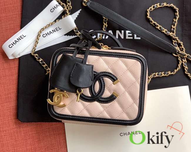 Chanel Chain Vanity Case Black and Peach 17cm - 1