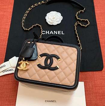 Chanel Chain Vanity Case Black Beige 21cm