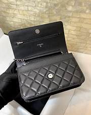 Chanel WOC crossbody bag with sliver hardware 19.5cm - 6