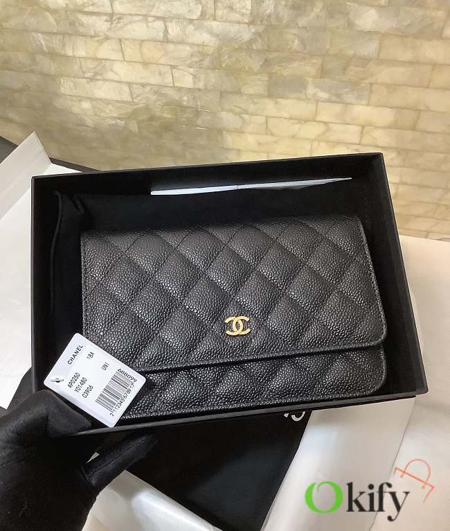 Chanel WOC crossbody bag with gold hardware caviar 19.5cm - 1