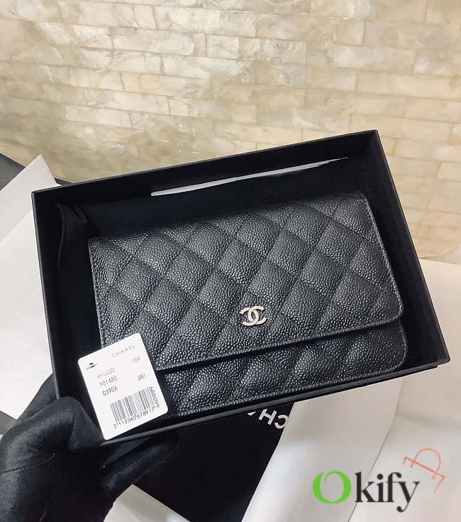 Chanel WOC crossbody bag with sliver hardware caviar 19.5cm - 1