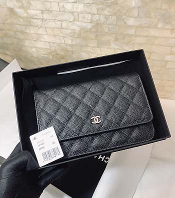 Chanel WOC crossbody bag with sliver hardware caviar 19.5cm
