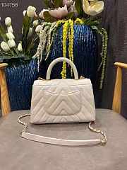Chanel new rhombic chain bag top handle white 23cm - 4