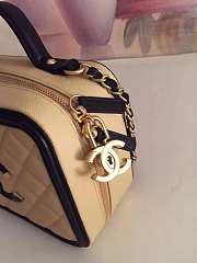 Chanel Chain Vanity Case Black and Beige 21cm - 5