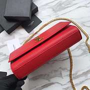 YSL CLASSIC SMALL KATE CHAIN BAG IN Red 24cm - 4