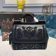Dolce & Gabbana medium sicily bag in nappa leather with cut out details - 1