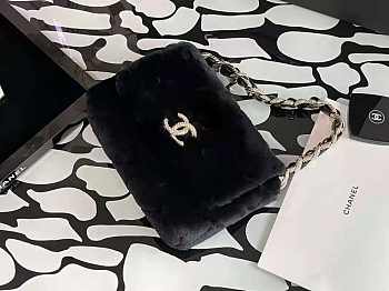 Chanel flap with diamonds strap mink hair black 23cm