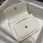 Chanel Mini Flap Bag 19 Top Handle Grained Calfskin White 93749 - 5