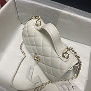 Chanel Mini Flap Bag 19 Top Handle Grained Calfskin White 93749 - 4