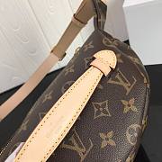 Louis Vuitton Bumbag 37 Monogram M43644  - 4