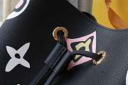 Louis Vuitton Neonoe Wild at Heart 26 Black M44679  - 4