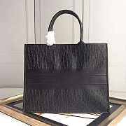 Dior book tote 41.5 embossed leather black  - 3