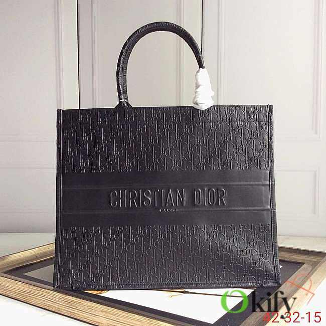 Dior book tote 41.5 embossed leather black  - 1