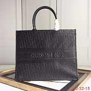 Dior book tote 41.5 embossed leather black  - 1