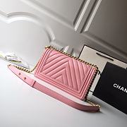 Chanel Leboy Chevron 25 Gold Hardware Pink Calfskin 67086 - 4