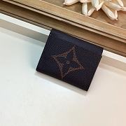 Louis Vuitton Zoé Wallet 9.5 Black M80725 - 3