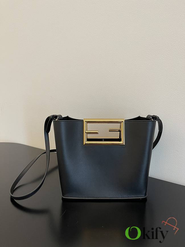 Fendi way F buckle handbag black leather 551 20cm  - 1