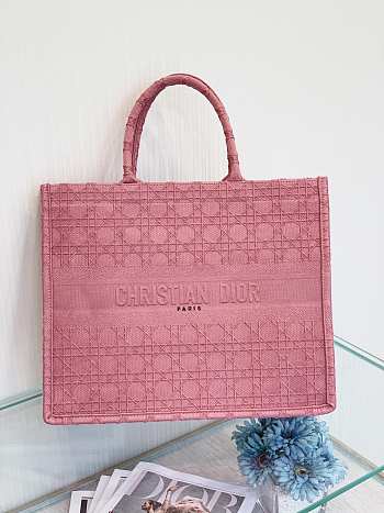 Dior Book Tote 41.5 Pink